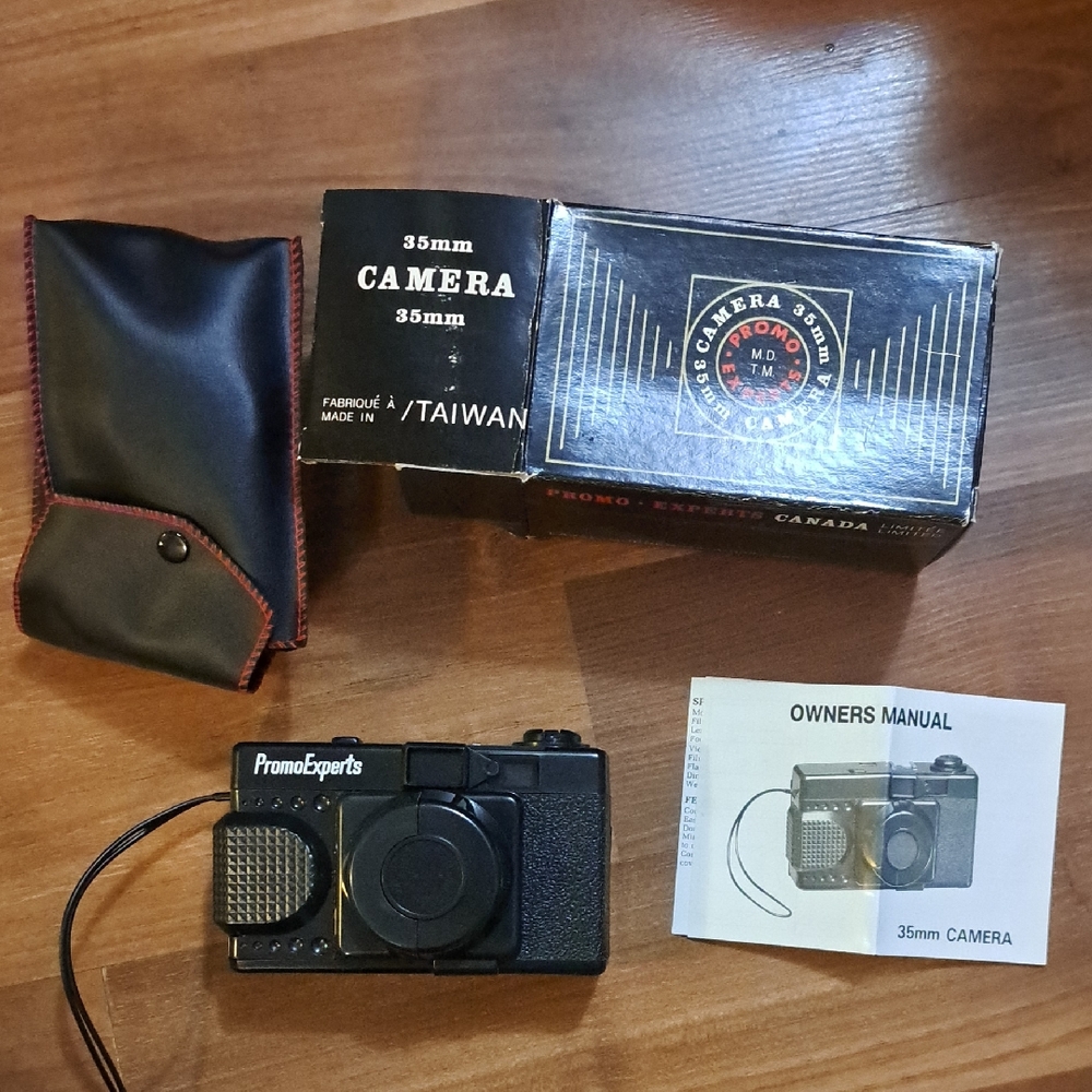 Vintage Camera Black 35mm Film Camera